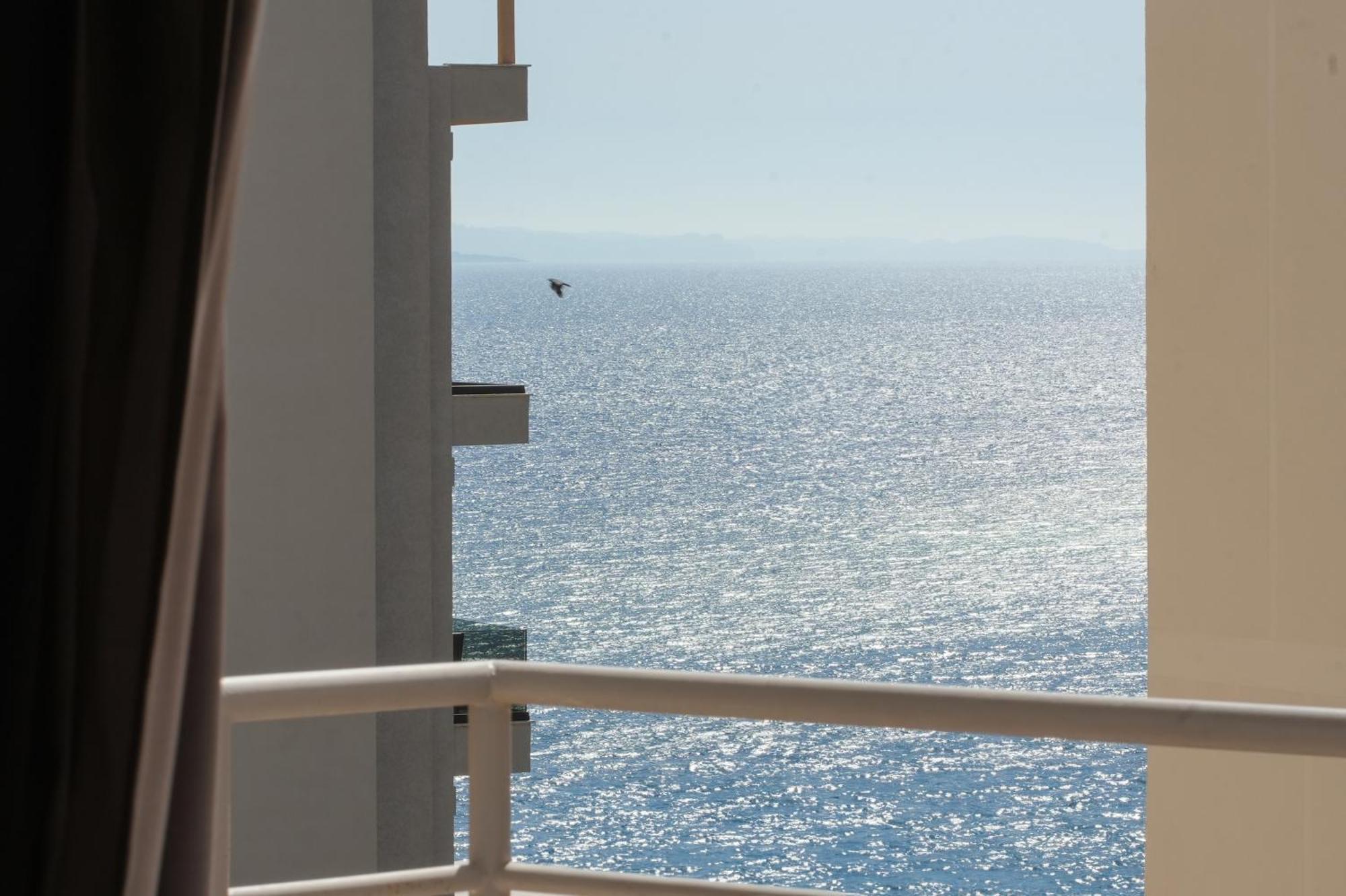 Saranda Waterside Apartments Exterior photo